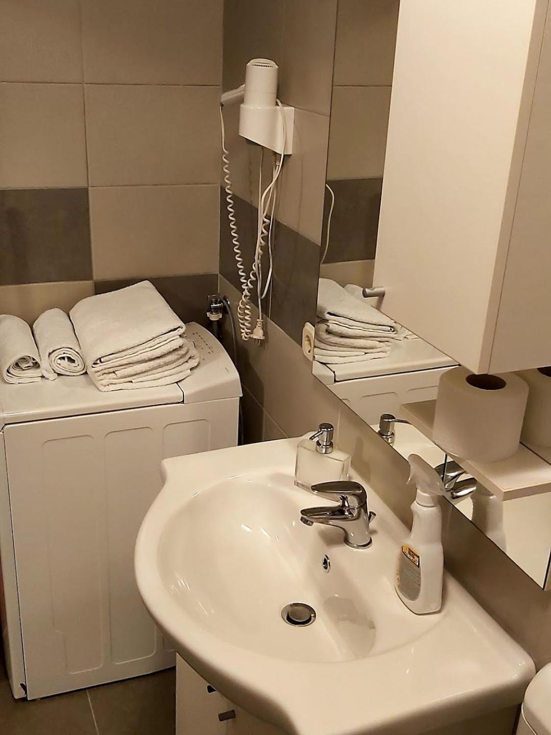 Apartmani I Sobe Mara Palit Luaran gambar