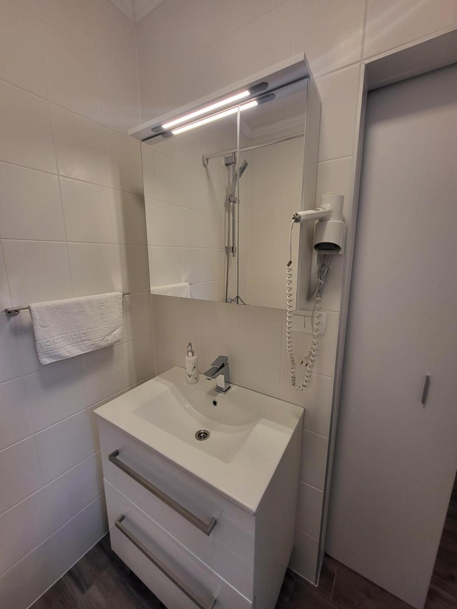 Apartmani I Sobe Mara Palit Luaran gambar