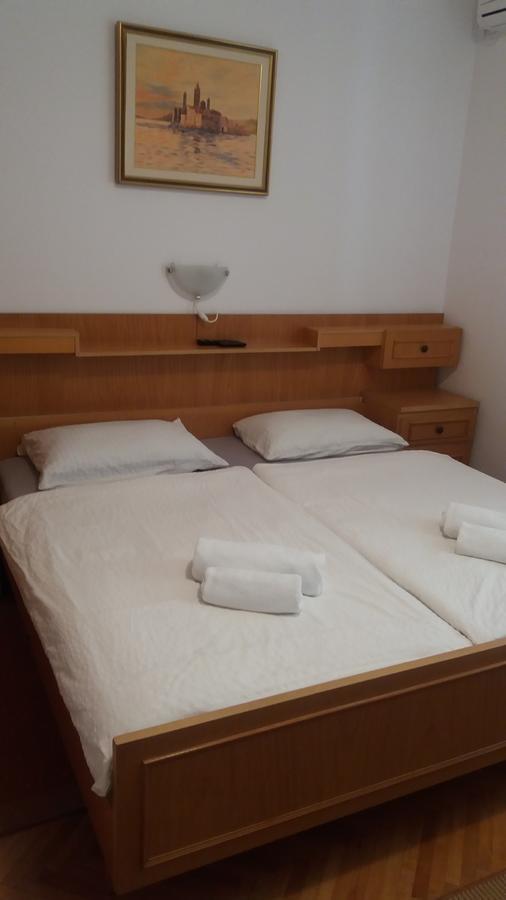 Apartmani I Sobe Mara Palit Luaran gambar