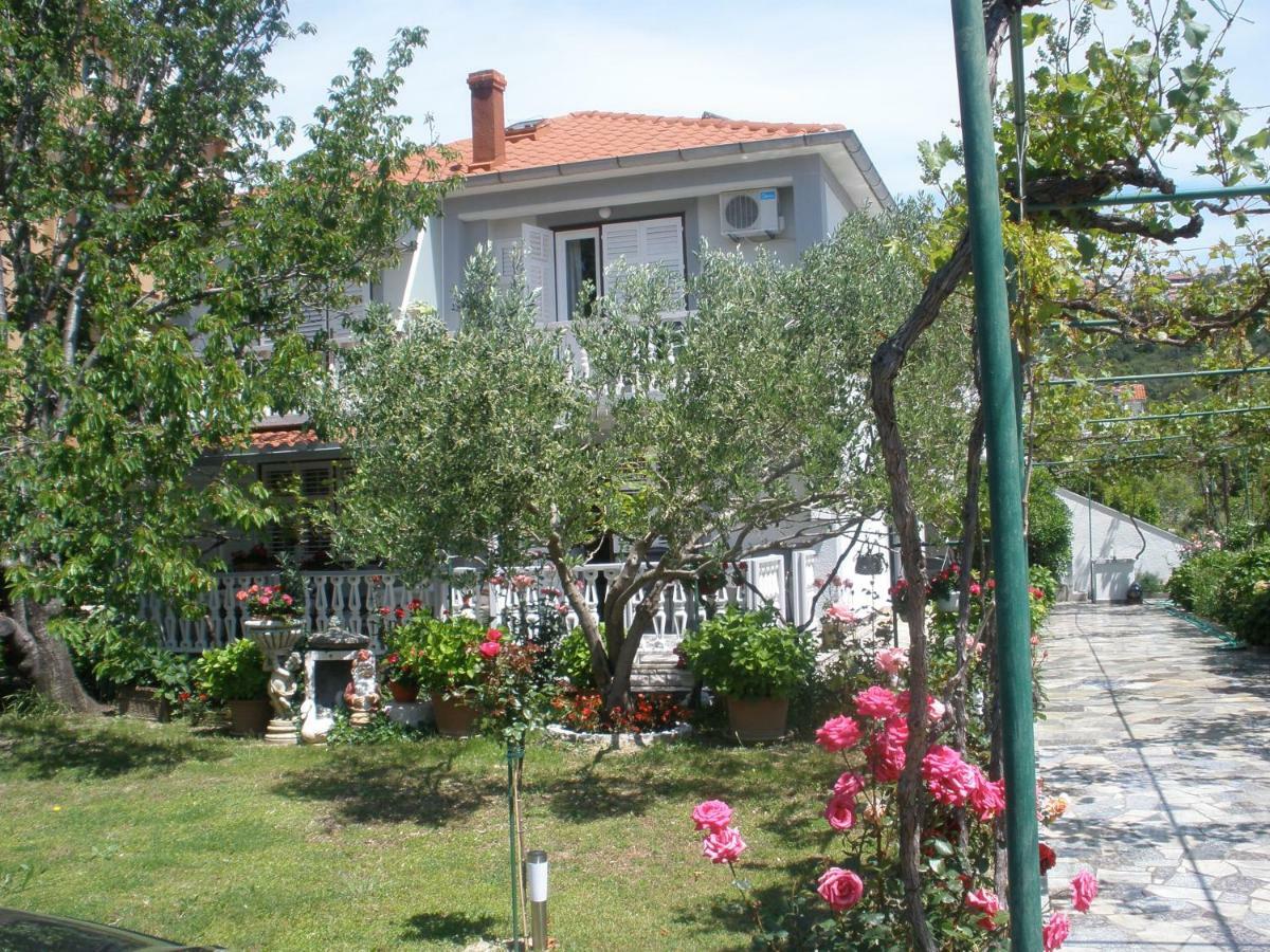 Apartmani I Sobe Mara Palit Luaran gambar