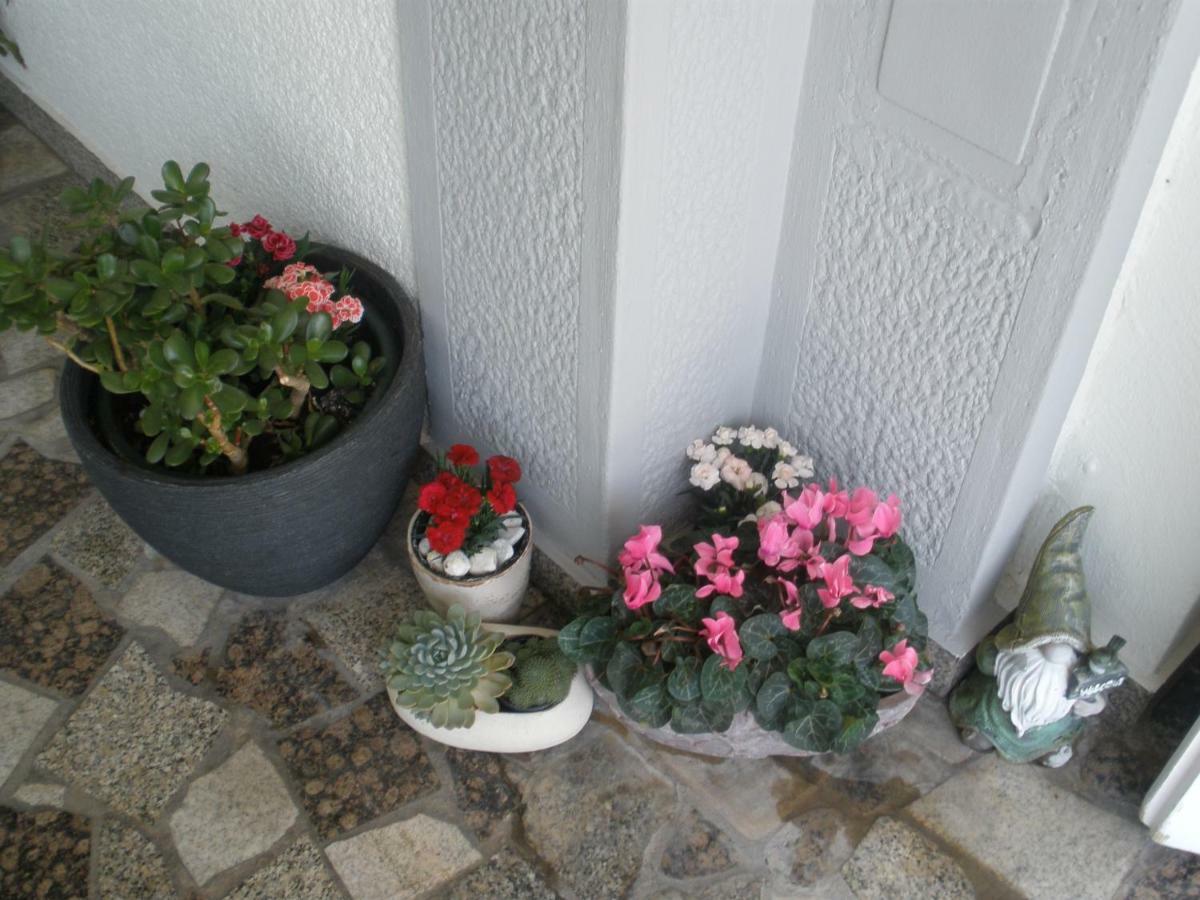 Apartmani I Sobe Mara Palit Luaran gambar